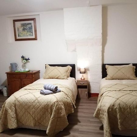 Bed and Breakfast The Old Cart Shed Lenwade Екстер'єр фото